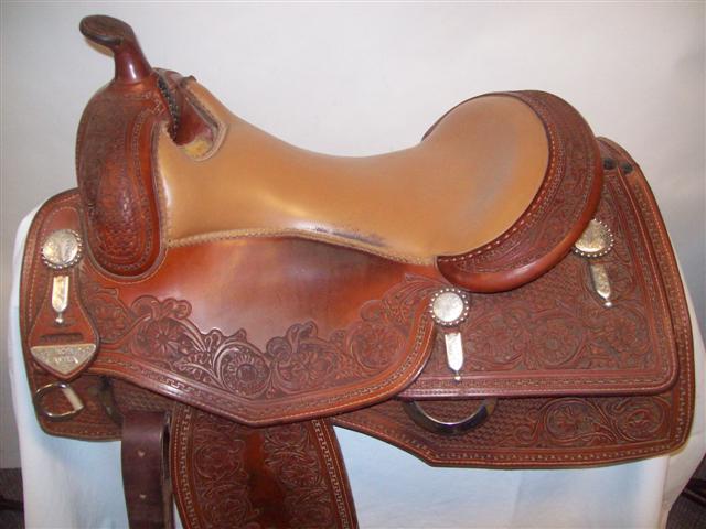 Used Saddle:- Image Number:0